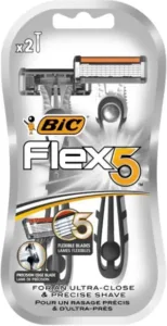 Paquet de deux rasoirs BIC Flex 5 pour hommes, avec 5 lames flexibles pour un rasage de près.