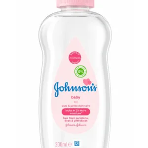 Bouteille transparente d’huile bébé Johnson’s 200 ml avec bouchon rose et étiquette bilingue, promesse hydratation ×10