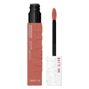 Le rouge à lèvres Maybelline Super Stay Matte Ink N°65 Seductress avec son applicateur, teinte nude rosé mat intense et longue durée 16h.