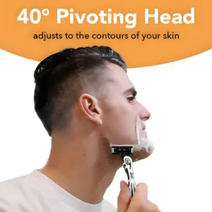 Homme se rasant le cou avec le BIC Flex 5 Sensitive, illustrant la tête pivotante à 40 degrés qui suit les contours.