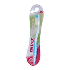 Brosse à dents TARTREX Ultra Souple (Ultra Souple, No. 7). Convient aux gencives sensibles. Emballage blister blanc et rouge.