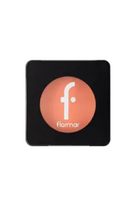 Boîtier noir ouvert révélant le blush poudre Flormar 100 Matte Peach, une teinte pêche douce au fini mat et velouté.