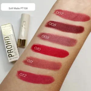 Comparaison de six teintes de rouges à lèvres Topface Soft Matte appliquées sur un bras, allant du nude au rouge intense.