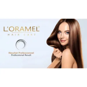 Mannequin aux cheveux lisses et brillants illustrant le résultat professionnel des soins L'Oramel Hair Care.