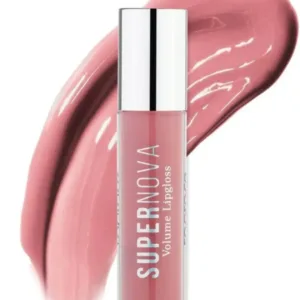 Gloss volumateur Topface Supernova N°005 Aura, tube transparent et swatch rose brillant, enrichi en vitamine E et squalène.