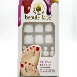 Boîte d'emballage de faux ongles d'orteil Beauty Face, couleur blanc brillant. 24 pièces avec photo d'un pied à ongles rouges.