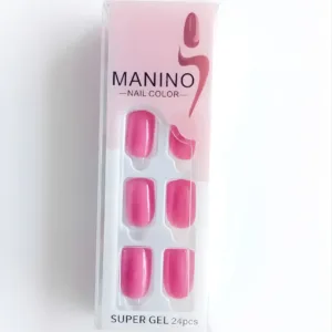 Boîtier transparent de 24 faux ongles Manino coloris rose fushia brillant, effet super gel pour une manucure professionnelle.