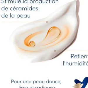 Texture onctueuse de crème blanche avec gouttes de sérum dorées. Texte sur les céramides et l'hydratation, logo Dove.
