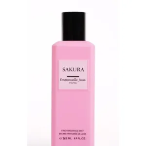 Flacon rose de brume parfumée Sakura Emmanuelle Jane 265ml avec bouchon noir.